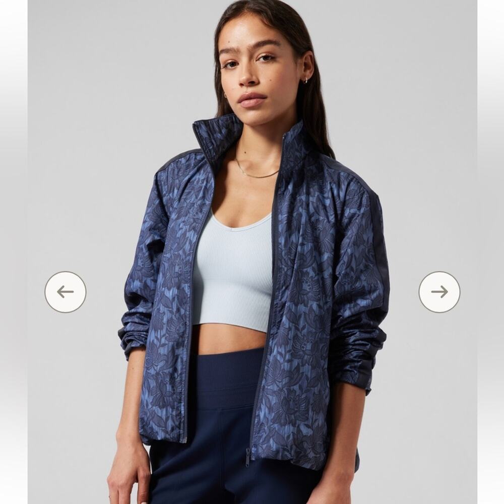 Athleta Sightseer Lace Jacket Blue Size Small